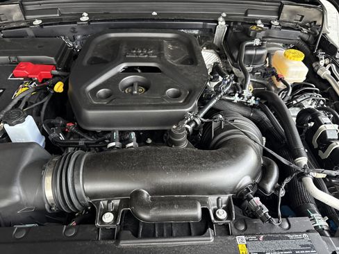 Used 2026 Jeep Wrangler Sport image 31