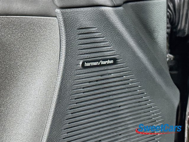 Used 2022 Dodge Challenger R/T Scat Pack RWD image 36