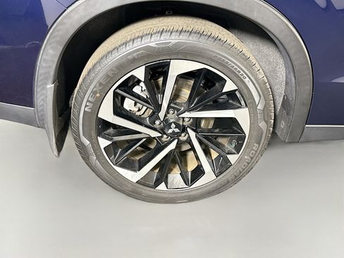 Used 2022 Mitsubishi Outlander SE FWD image 33