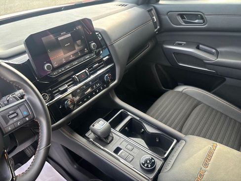 Used 2024 Nissan Pathfinder Rock Creek AWD/4WD image 28
