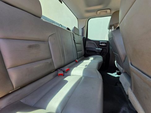 Used 2018 Chevrolet Silverado 2500 W/T AWD/4WD image 15