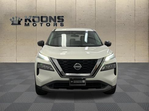 Used 2023 Nissan Rogue S AWD/4WD image 3