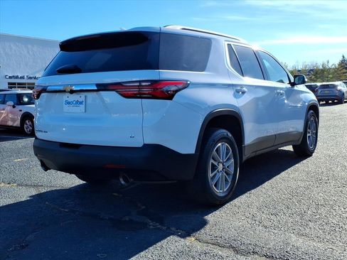 Certified 2023 Chevrolet Traverse LT image 6