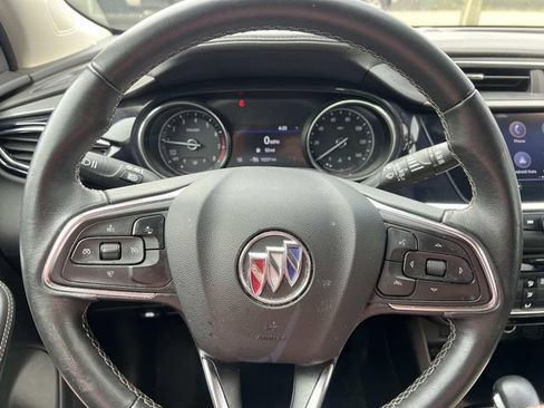 Used 2023 Buick Encore GX Preferred w/ Cold Weather Comfort Package FWD image 9