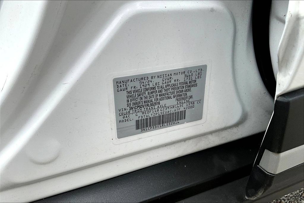Used 2024 Nissan Kicks SR FWD image 17
