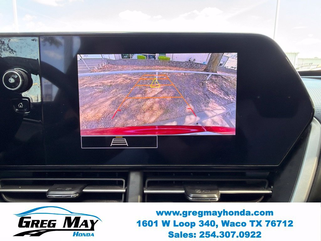 Used 2025 Chevrolet Trax LS w/ LS Convenience Package FWD image 30