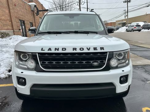 Used 2016 Land Rover LR4 HSE image 5