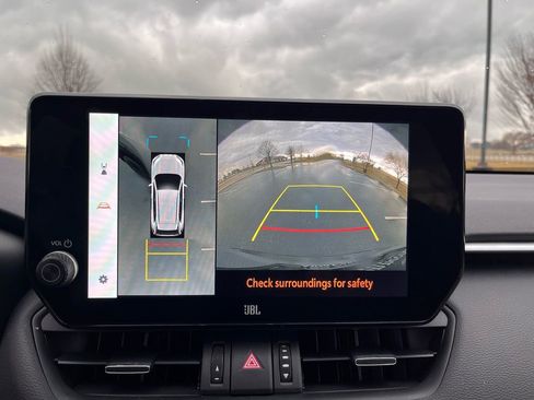 Used 2023 Toyota RAV4 XSE image 17