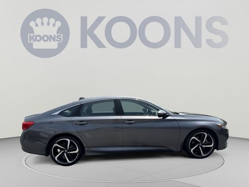 Used 2019 Honda Accord Sport image 17