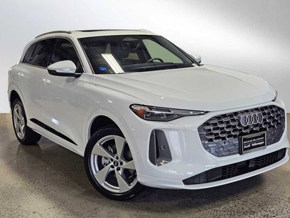 New 2025 Audi Q5 Premium Plus