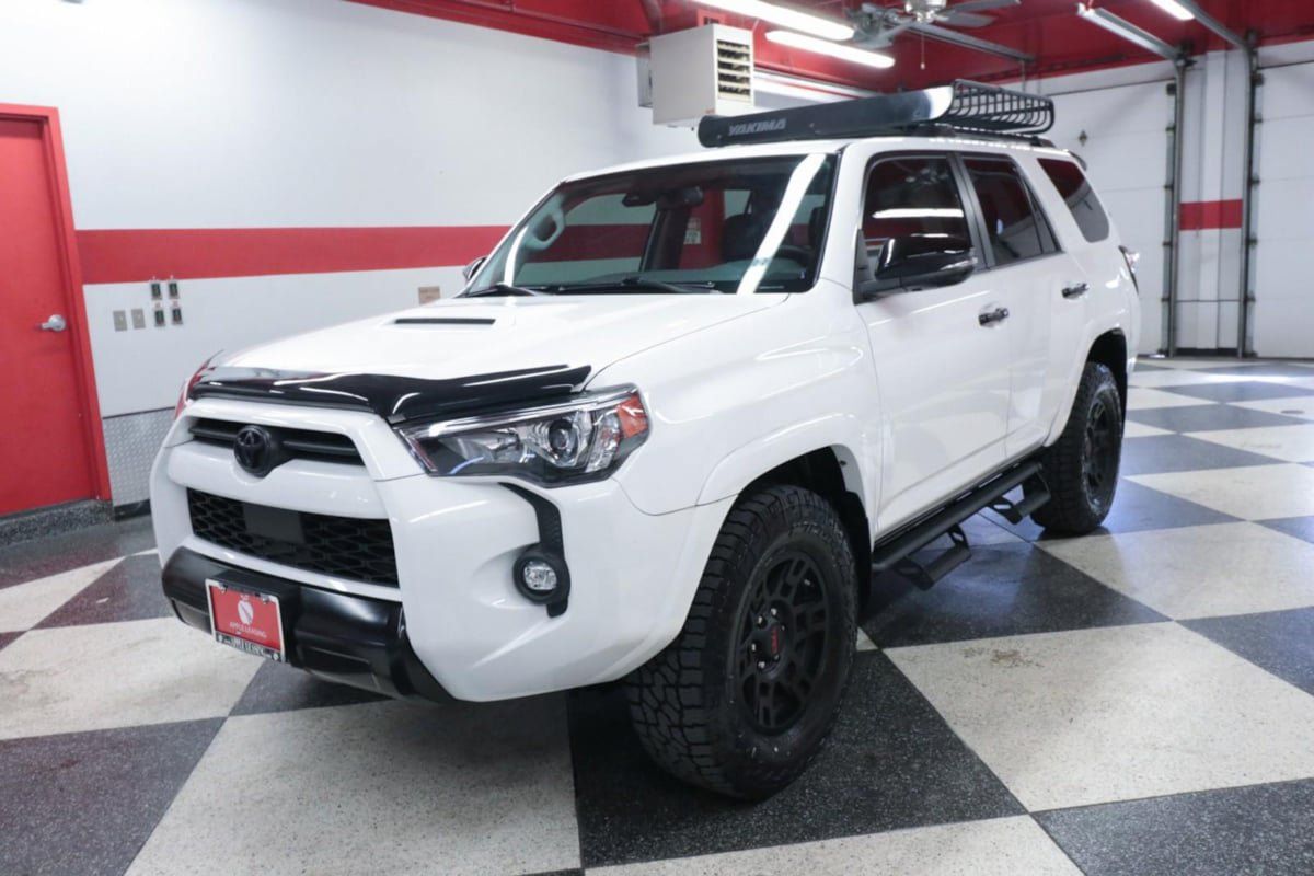 Used 2021 Toyota 4Runner Venture AWD/4WD image 5
