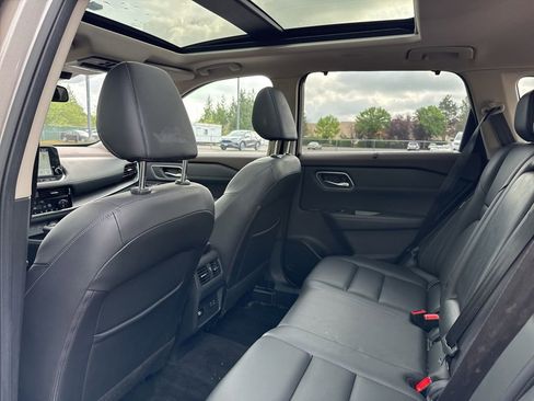 Used 2021 Nissan Rogue SL w/ Premium Package AWD/4WD image 21