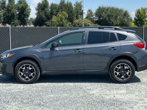 Used 2020 Subaru Crosstrek 2.0i Premium w/ Moonroof Package 2 AWD/4WD image 6
