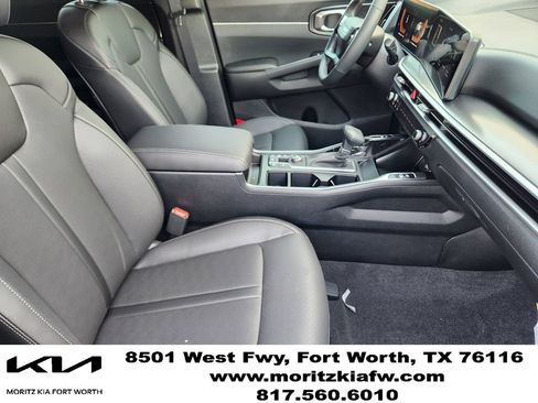 New 2026 Kia Sorento S w/ S Panoramic Sunroof Package FWD image 10