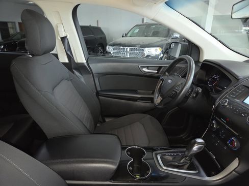 Used 2016 Ford Edge SE AWD/4WD image 29