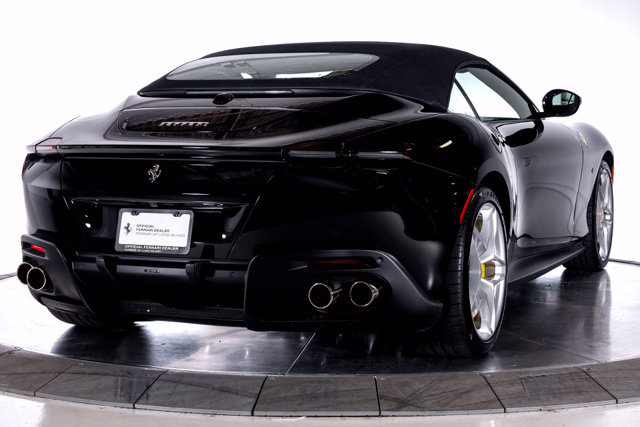 Certified 2024 Ferrari Roma Spider RWD image 10