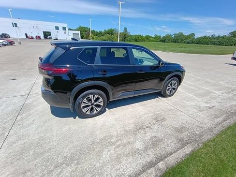 Used 2023 Nissan Rogue SV AWD/4WD image 32