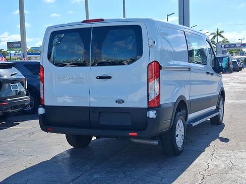Used 2025 Ford Transit 250 Low Roof w/ Exterior Upgrade Package RWD image 4