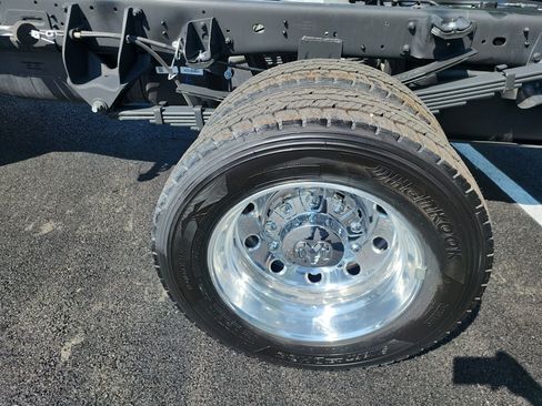 New 2026 RAM 5500 4x4 Crew Cab image 35