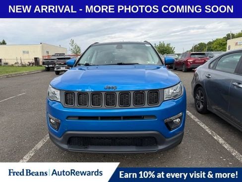 Used 2020 Jeep Compass Latitude AWD/4WD image 2