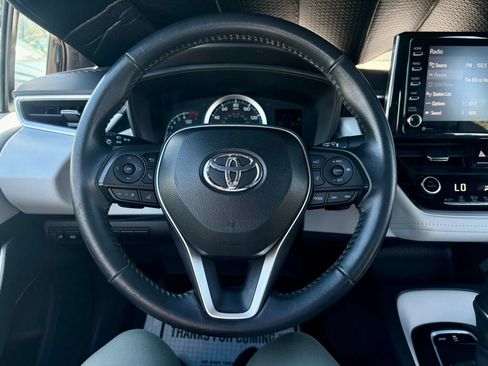 Used 2021 Toyota Corolla SE w/ Carpet Mat Package (TMS) FWD image 29