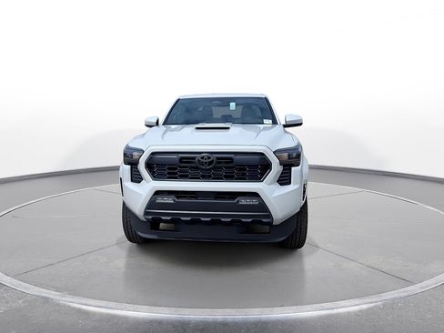 New 2026 Toyota Tacoma TRD Sport AWD/4WD image 3