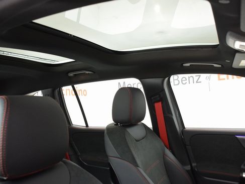 New 2025 Mercedes-Benz GLB 35 AMG 4MATIC image 17