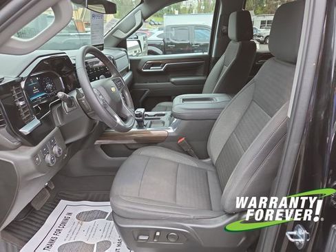 Used 2022 Chevrolet Silverado 1500 LT AWD/4WD image 13