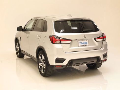 Used 2020 Mitsubishi Outlander Sport SE FWD image 8