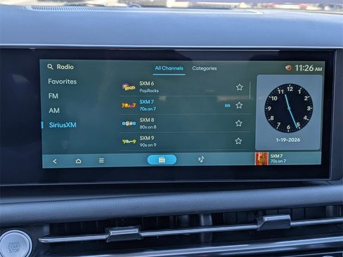 Certified 2025 Hyundai Santa Cruz SEL image 15