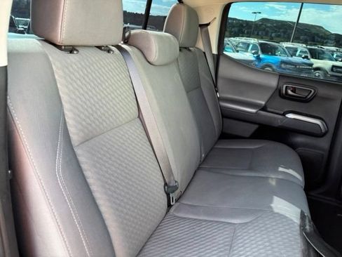 Used 2021 Toyota Tacoma SR5 RWD image 19