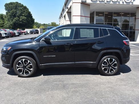 Used 2024 Jeep Compass Limited AWD/4WD image 10