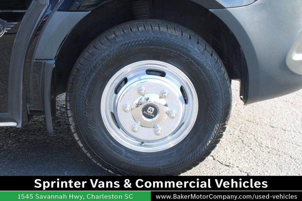 Used 2019 Mercedes-Benz Sprinter 3500 image 24