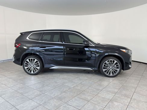 New 2026 BMW X1 xDrive28i w/ Convenience Package AWD/4WD image 8