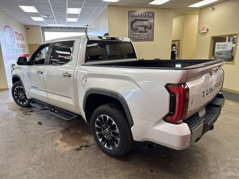 Used 2024 Toyota Tundra Limited AWD/4WD image 6