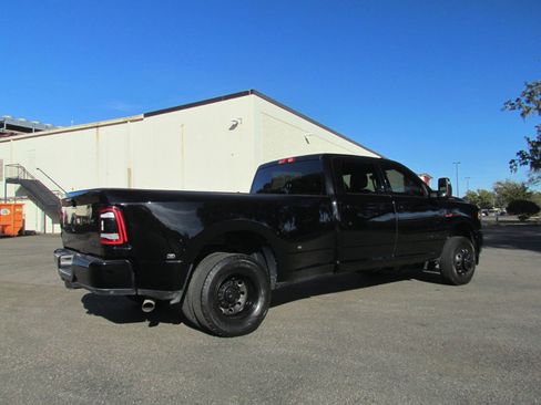 Used 2024 RAM 3500 Big Horn w/ Night Edition image 13