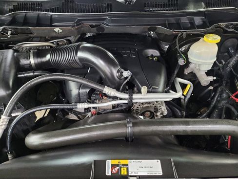 Used 2018 RAM 1500 Laramie Longhorn RWD image 30