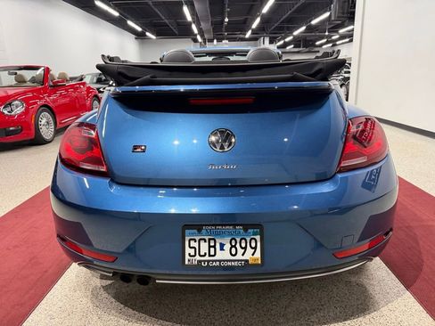 Used 2019 Volkswagen Beetle 2.0T S FWD image 16
