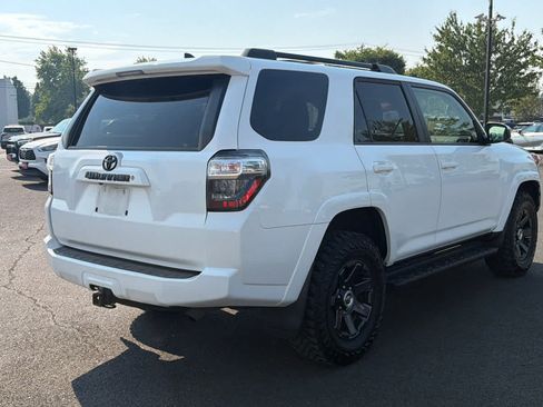 Used 2021 Toyota 4Runner Trail Special Edition AWD/4WD image 4