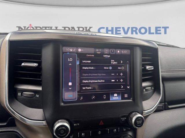 Used 2022 RAM 1500 Laramie AWD/4WD image 15