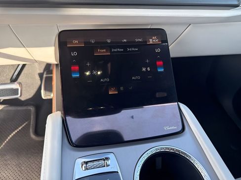 New 2026 Cadillac Vistiq Luxury image 28