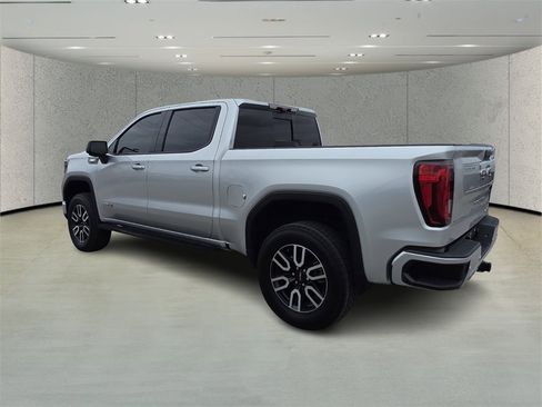 Used 2022 GMC Sierra 1500 AT4 w/ AT4 Premium Package image 5
