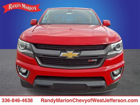 Used 2020 Chevrolet Colorado Z71 image 2