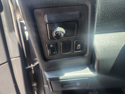 Used 2013 Nissan Rogue SL image 27