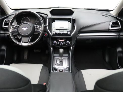Used 2019 Subaru Forester Premium image 24