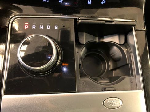 Used 2020 Land Rover Range Rover Velar R-Dynamic HSE image 41