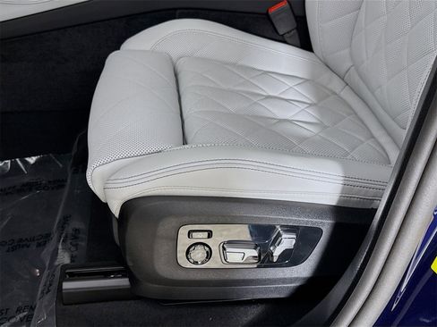 New 2026 BMW X5 xDrive50e w/ M Sport Package image 20