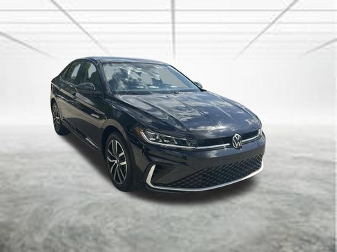 New 2026 Volkswagen Jetta SE FWD image 7