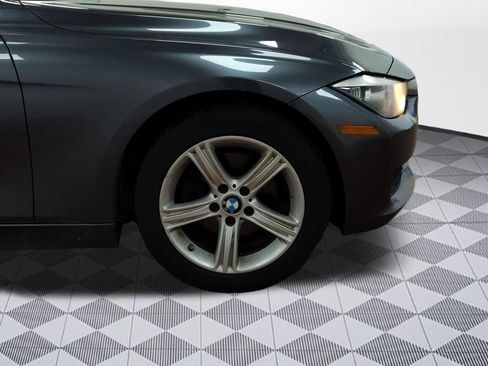 Used 2014 BMW 320i xDrive Sedan image 11