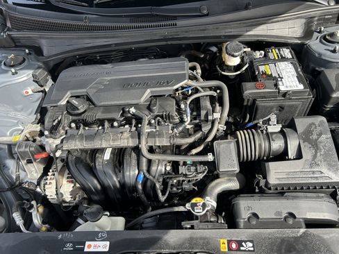 Used 2021 Hyundai Elantra SEL w/ Convenience Package image 15